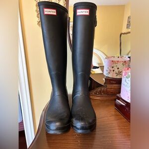 Women’s Hunter Black Rain Boots size 9
